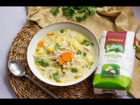 ¡Sorprendente Sopa de Arroz y Pollo! ¡Una Explosión de Sabores en Cada Cucharada! 🌟🍗