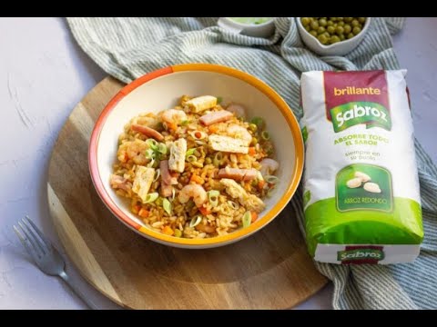 ¡El arroz frito tres delicias que revolucionará tu cocina! 🍚✨