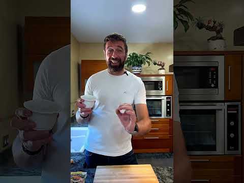 Bowl de Avena Brillante con Verduras y Salmón: La Fusión Perfecta de Sabor y Salud