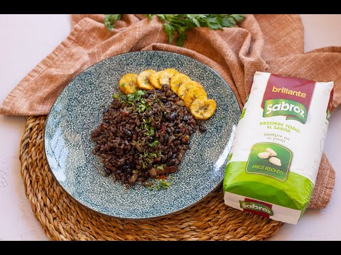 🌟🍚 ¡Auténtico! Arroz Congri Cubano con Frijoles y Plátano Macho 🍌 ¡Saboréalo!