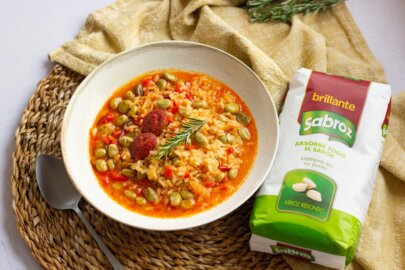 Guiso de habas y arroz de la abuela