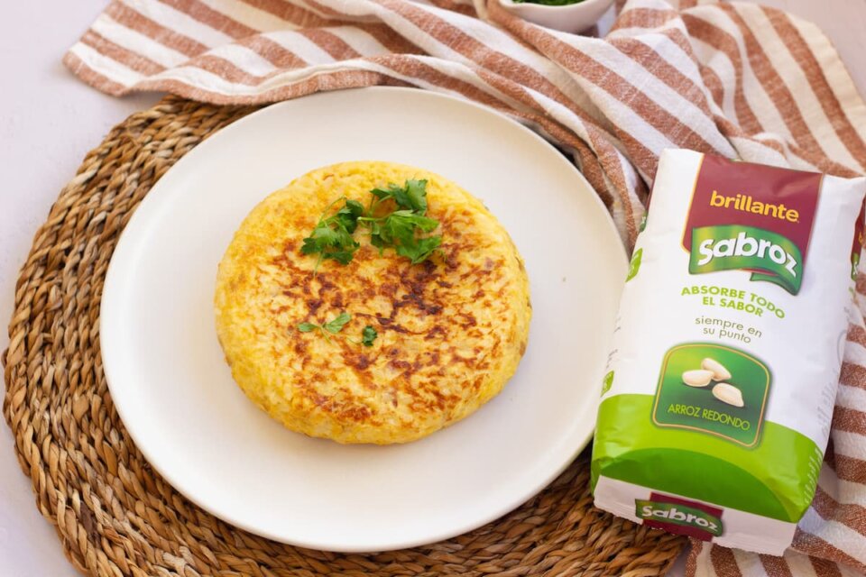 Tortilla de arroz con jamón y queso: una receta fácil y deliciosa