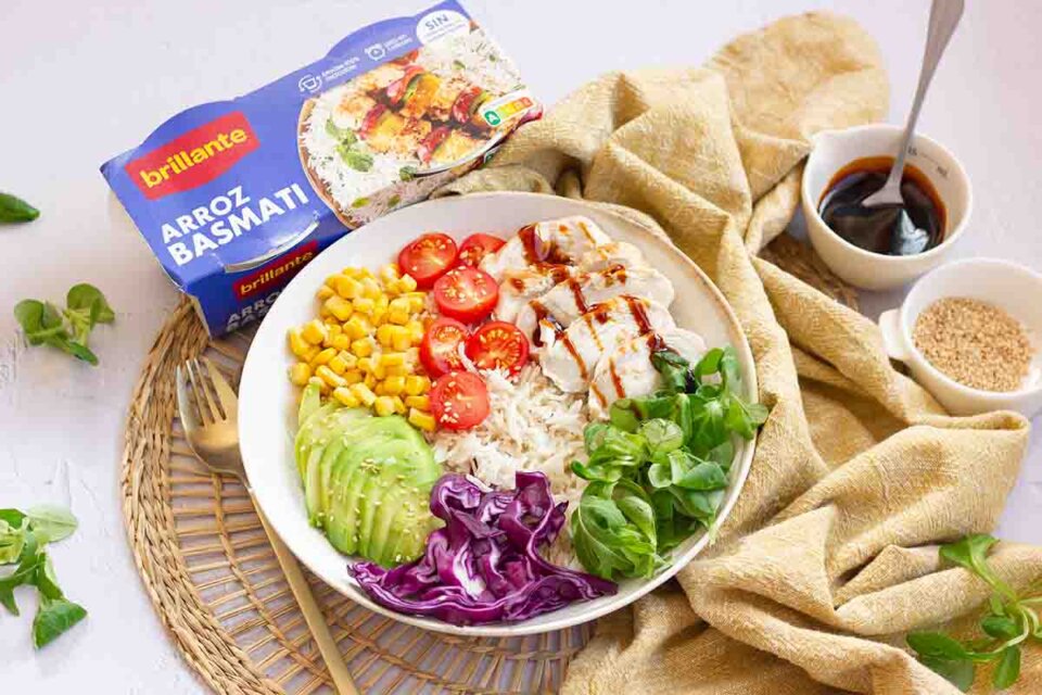Poke bowl de pollo: una explosión de sabor y frescura