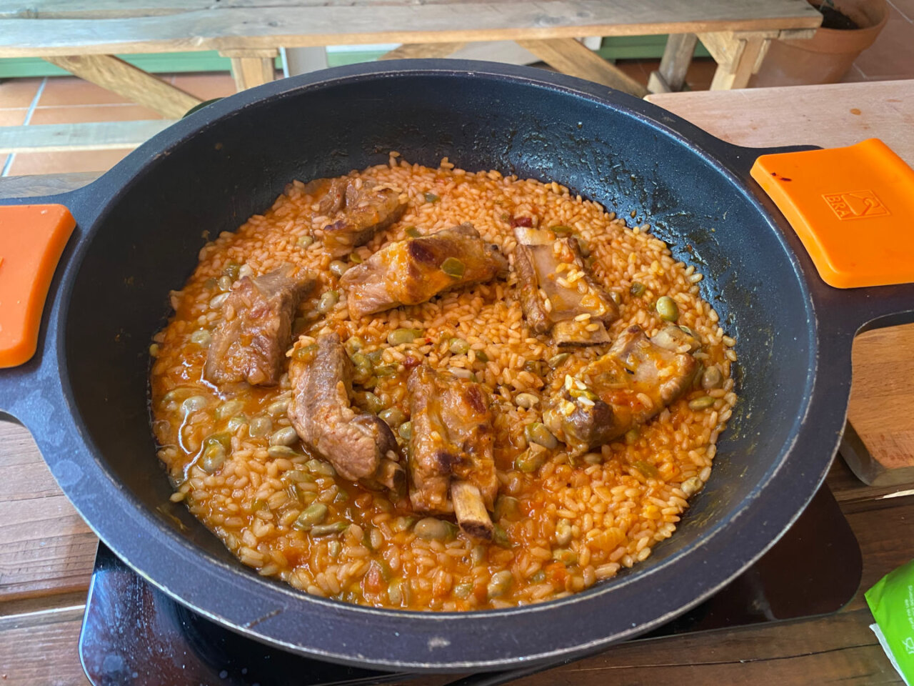 Arroz con costillas