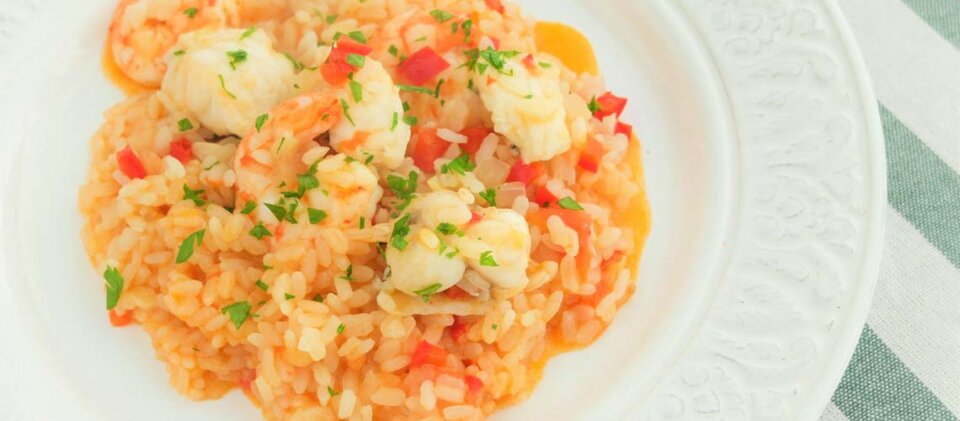 Receta de arroz con rape y langostinos