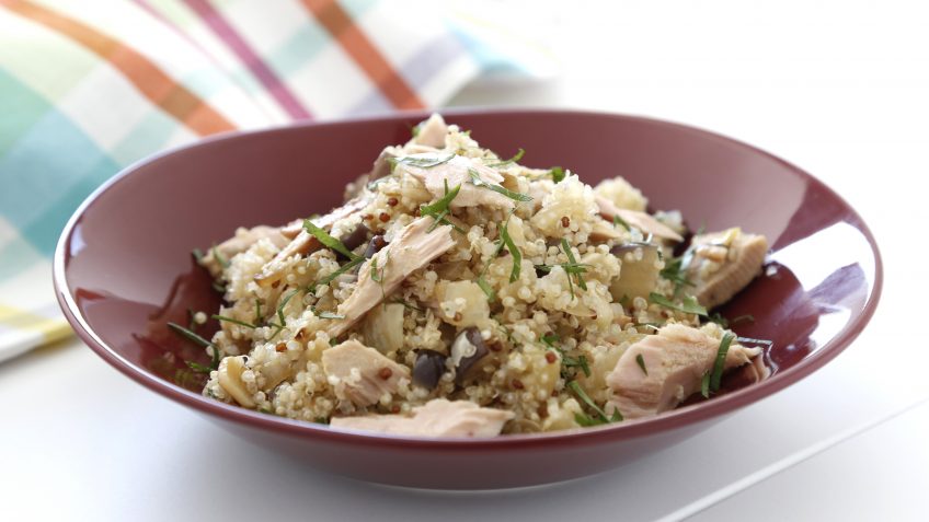Foto de Quinoa con berenjenas y atún