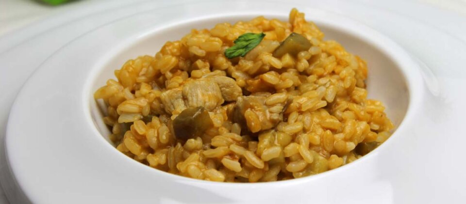 Arroz con pollo y berenjena
