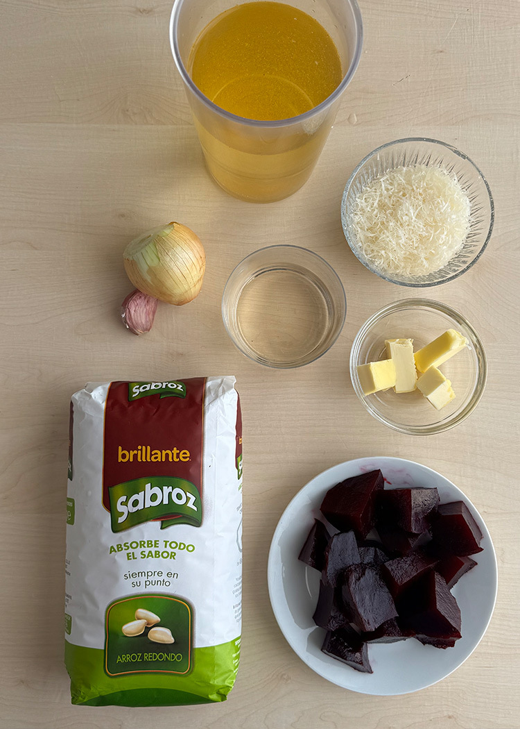 Ingredientes para risotto de remolacha