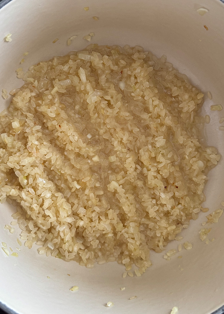 Nacarar arroz para risotto de remolacha