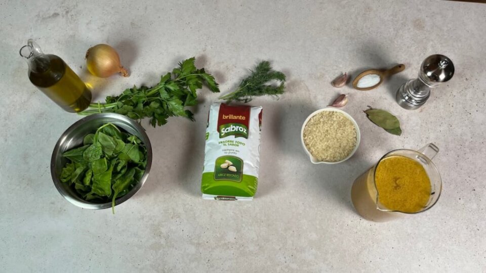 Arroz con espinacas para compartir en familia