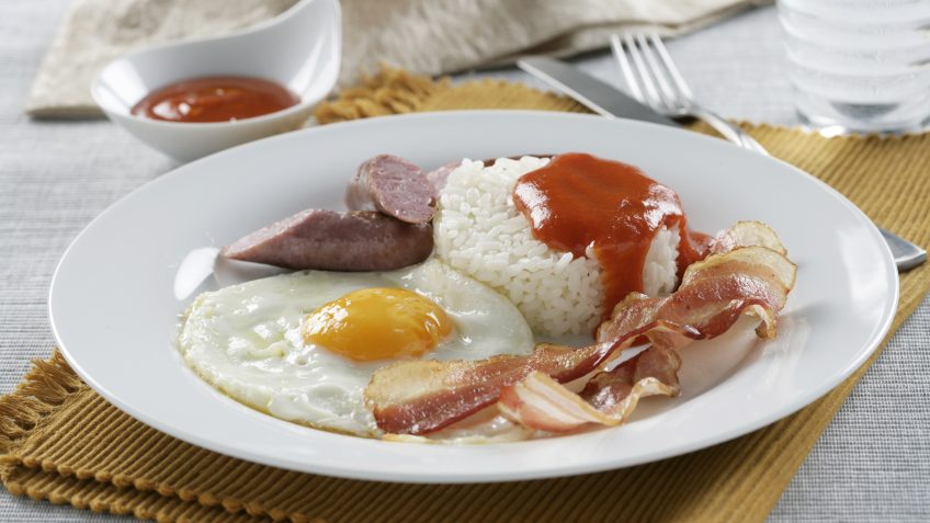 Foto de Arroz a la Cubana con Salchichas