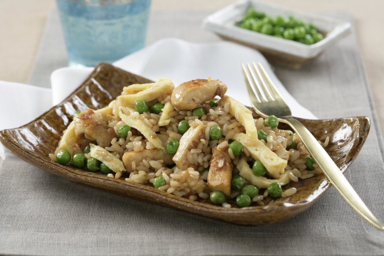 Arroz tres delicias de pollo