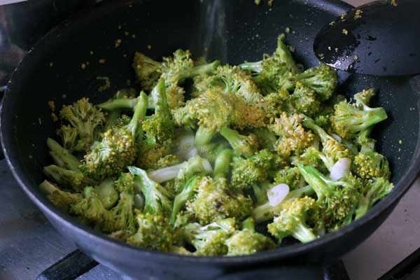 Brócoli en wok