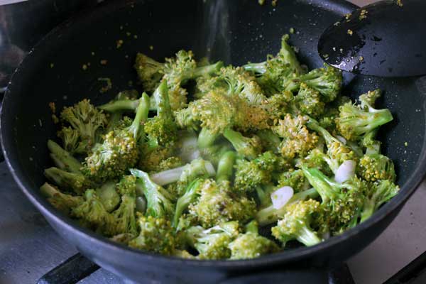 Brócoli en wok