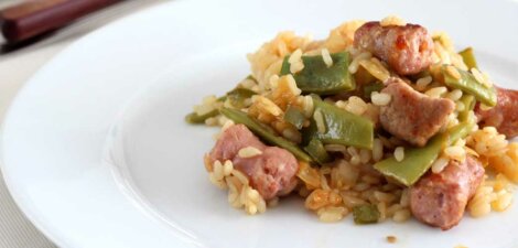 Arroz con magro y salchichas