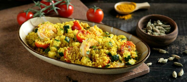 Foto de Cous cous con verduras y langostinos