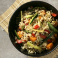 Arroz salteado con verduras