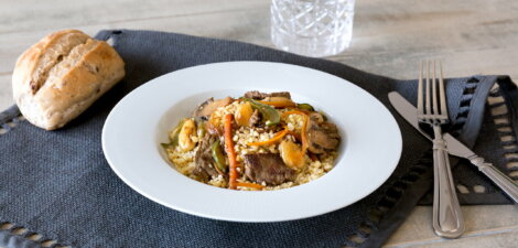 imagen receta Bulgur con ternera salteada, champiñones y almendras