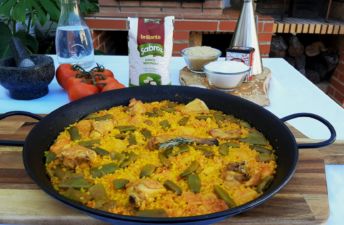 Paella de carne con la barbacoa Ricardo Díaz Gómez - Grill Master Chef