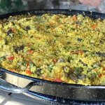 Paella para 60 personas