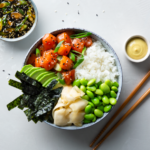 Cuenco-arroz-japones-salmon-jengibre-poke-bowl
