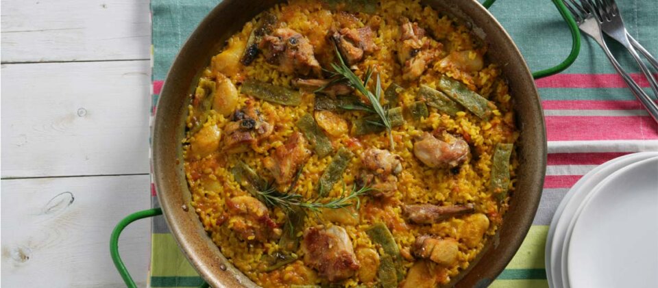 Guía para preparar paella para grupos grandes