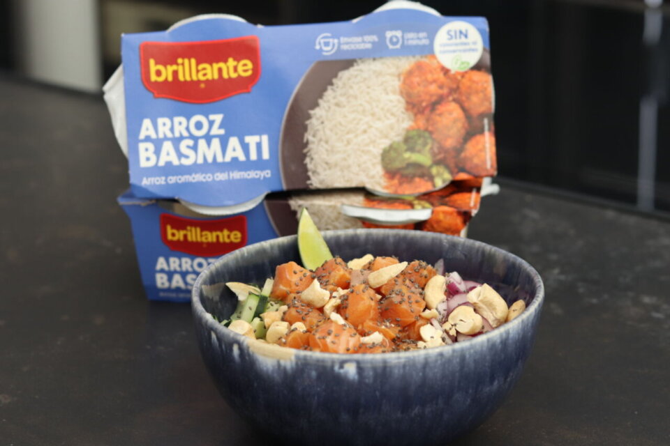 Ensalada de arroz basmati y salmón