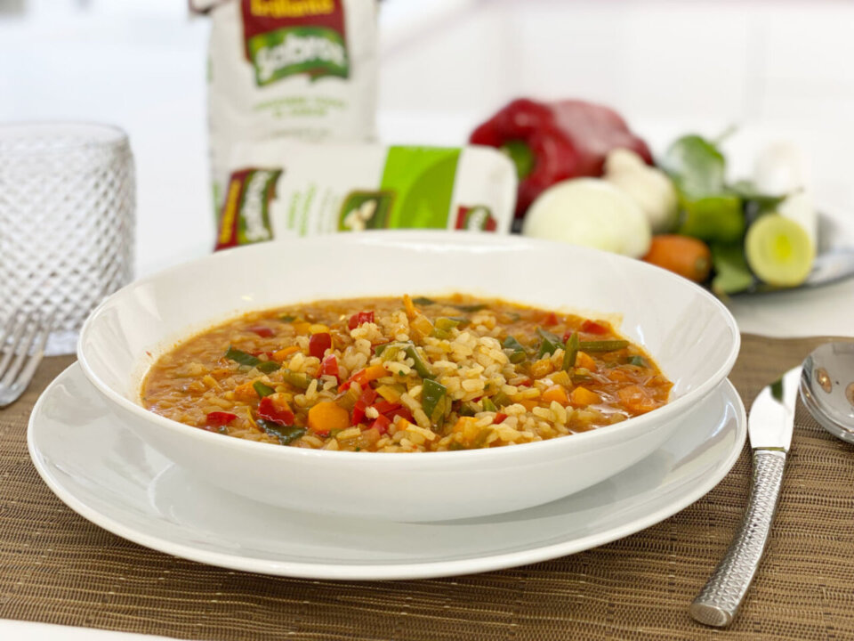 Arroz con verduras caldoso
