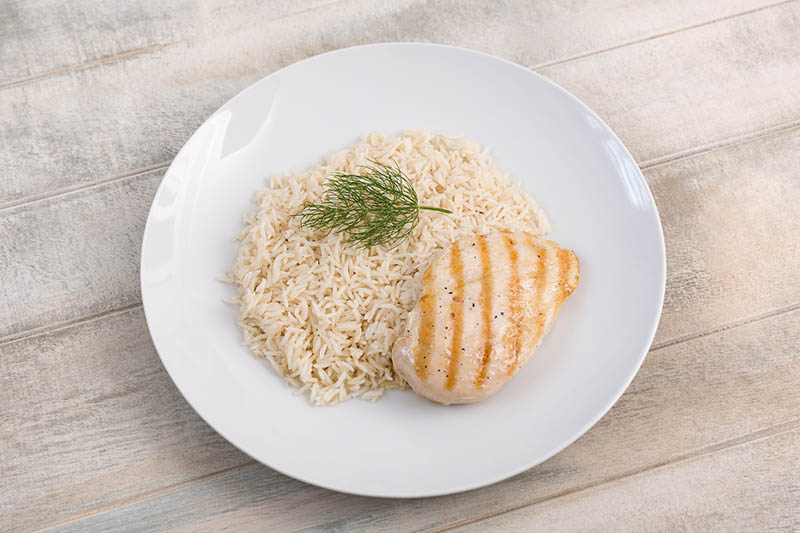 Filete de pollo con arroz basmati