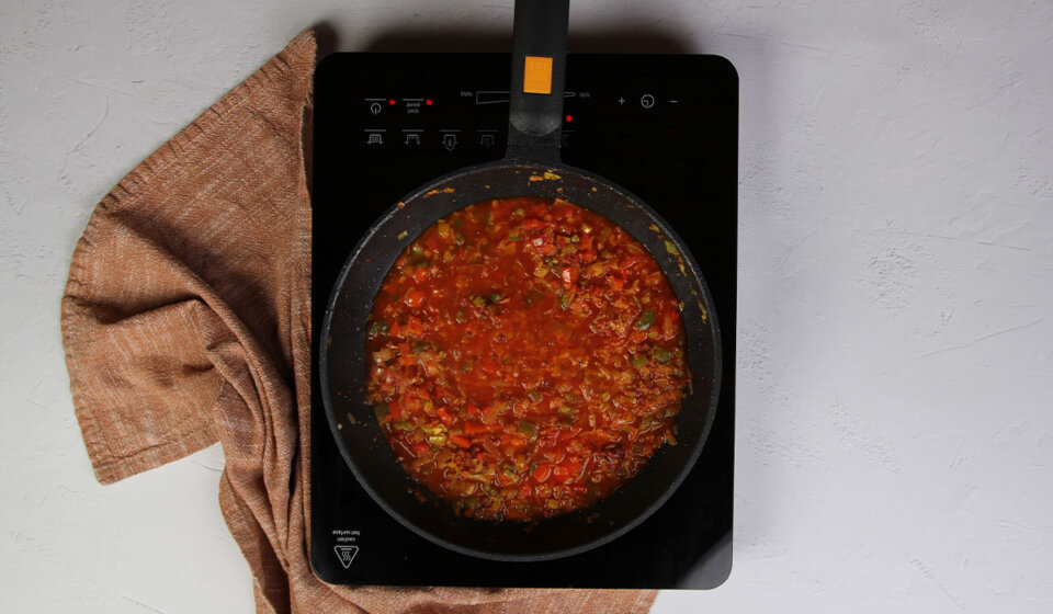 Pimentón y azafrán en arroz con pollo