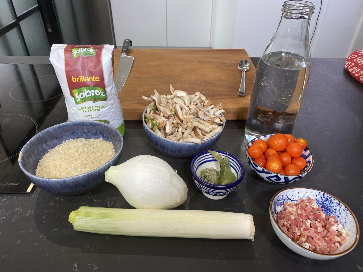 Ingredientes para preparar arroz meloso con setas