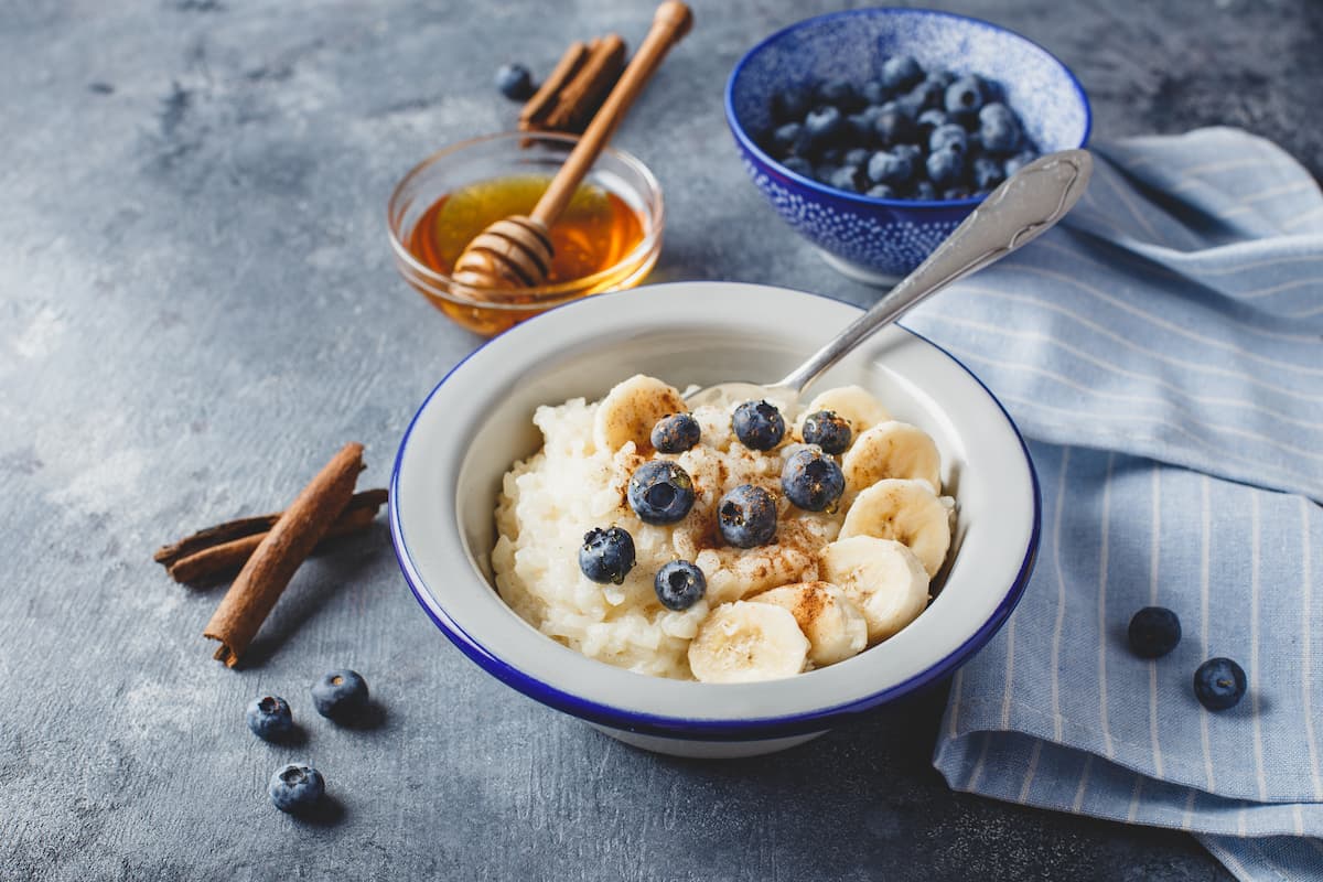 Reduce las calorías del arroz con leche y sigue disfrutando