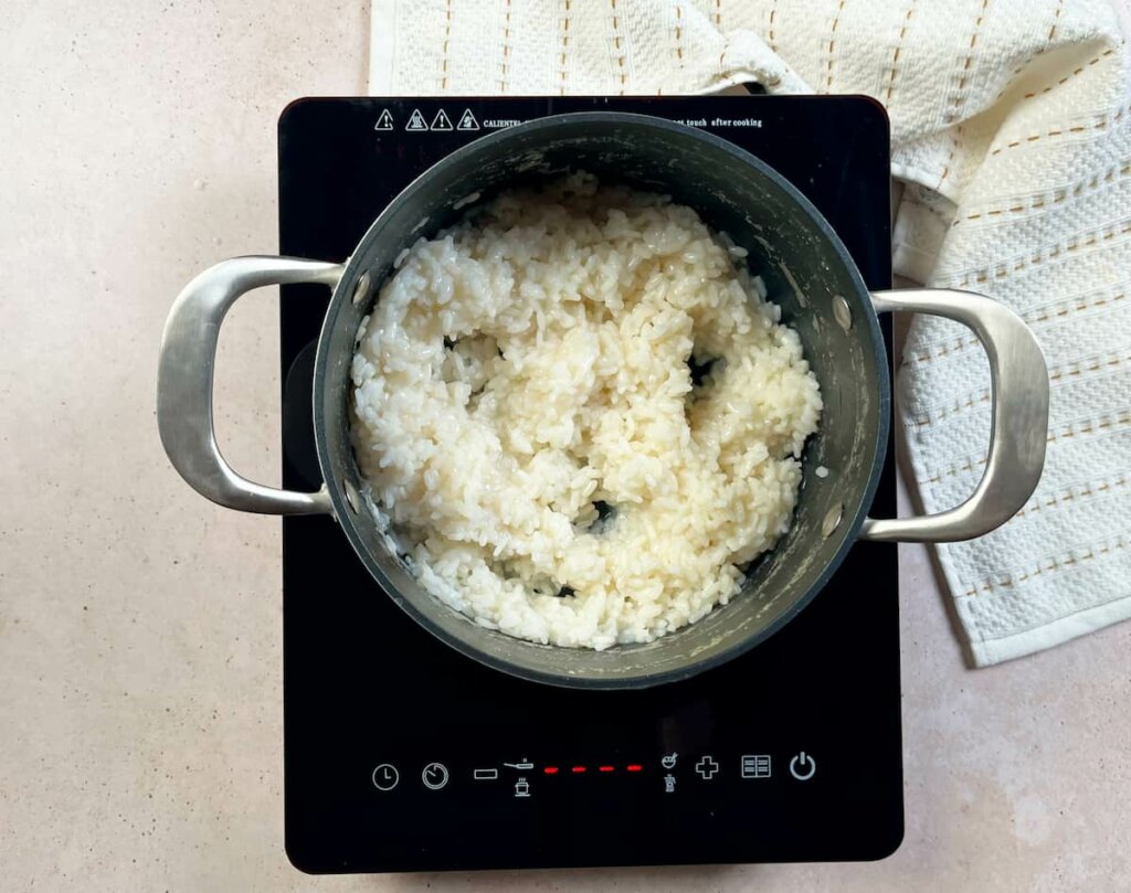 Receta arroz con leche asturiana. Paso 1: Cuece el arroz