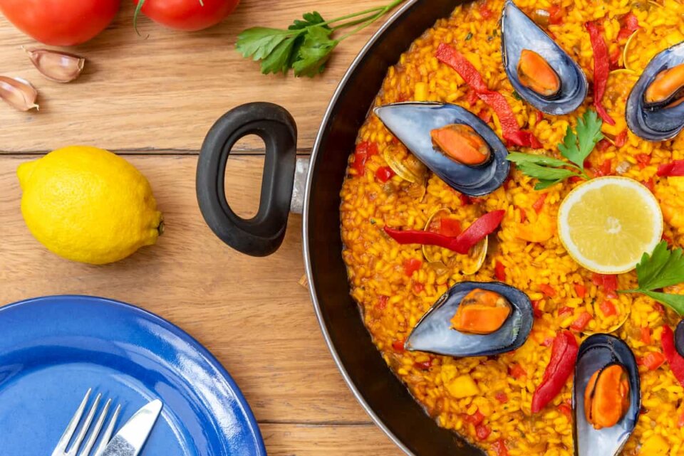 ¿Puedo congelar la paella?