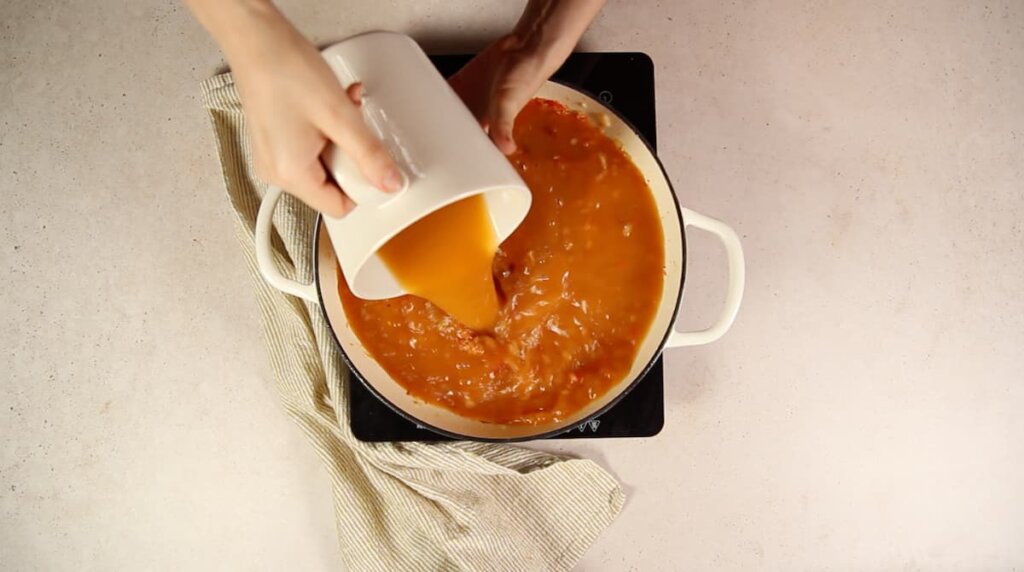 Receta arroz con bogavante de la abuela. Paso 5: Cocinar el arroz