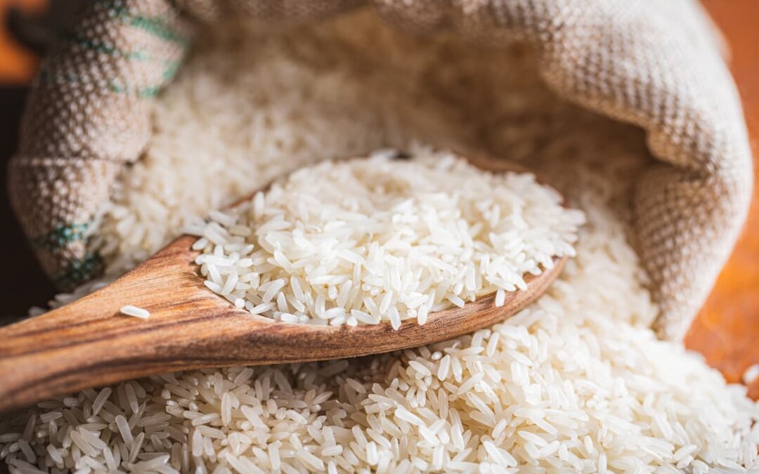 Arroz blanco en la dieta: beneficios y recomendaciones