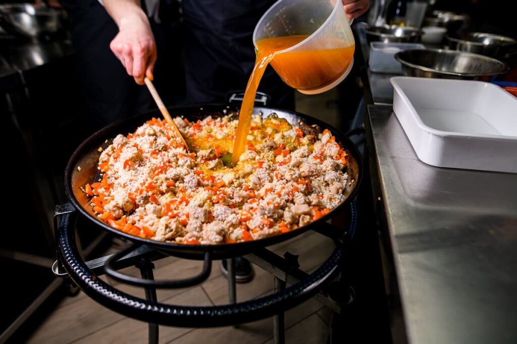 Consejos para evitar errores comunes en la preparación de la paella