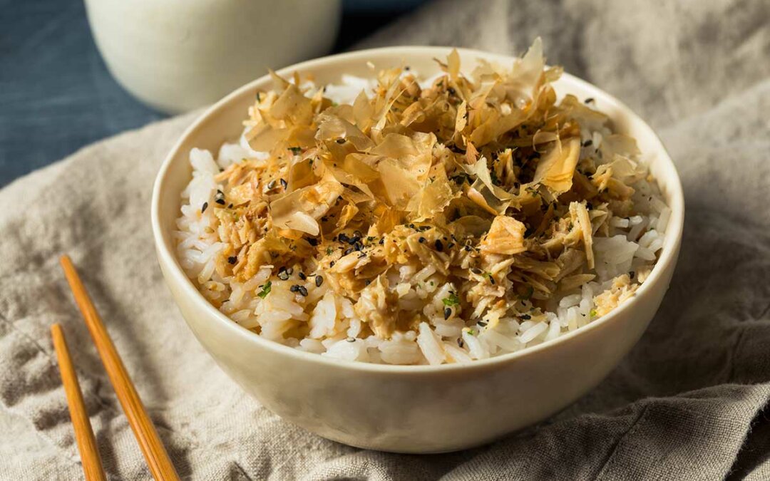 ¿El arroz blanco con atún engorda? Desentrañando mitos alimentarios