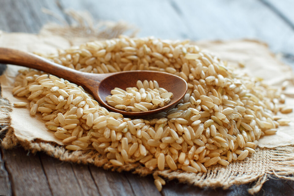 Arroz integral y gastroenteritis: ¿un aliado para la salud intestinal?