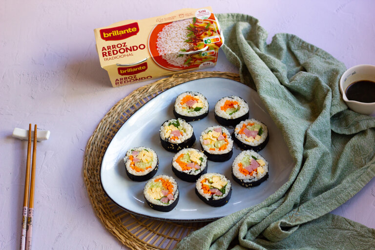 Foto de Gimbap: Delicioso rollo de sushi coreano