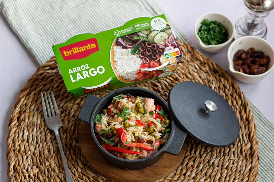 Arroz a la Mantequilla con Salchichas: Receta Deliciosa y Fácil
