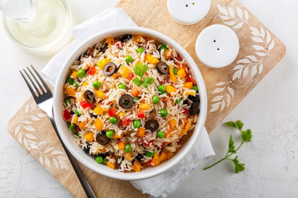 ¿La Ensalada de arroz Engorda? Descubre sus beneficios