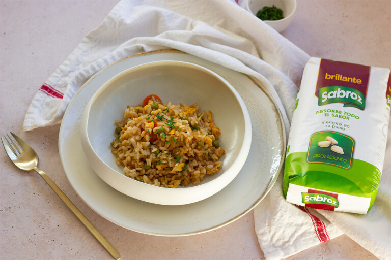 Foto de Receta de arroz chino llena de sabor