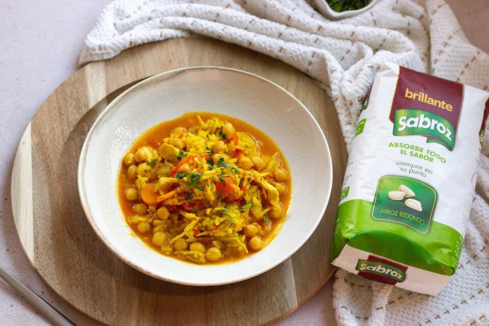 Arroz con pollo y garbanzos: ¡Un plato nutritivo y delicioso!