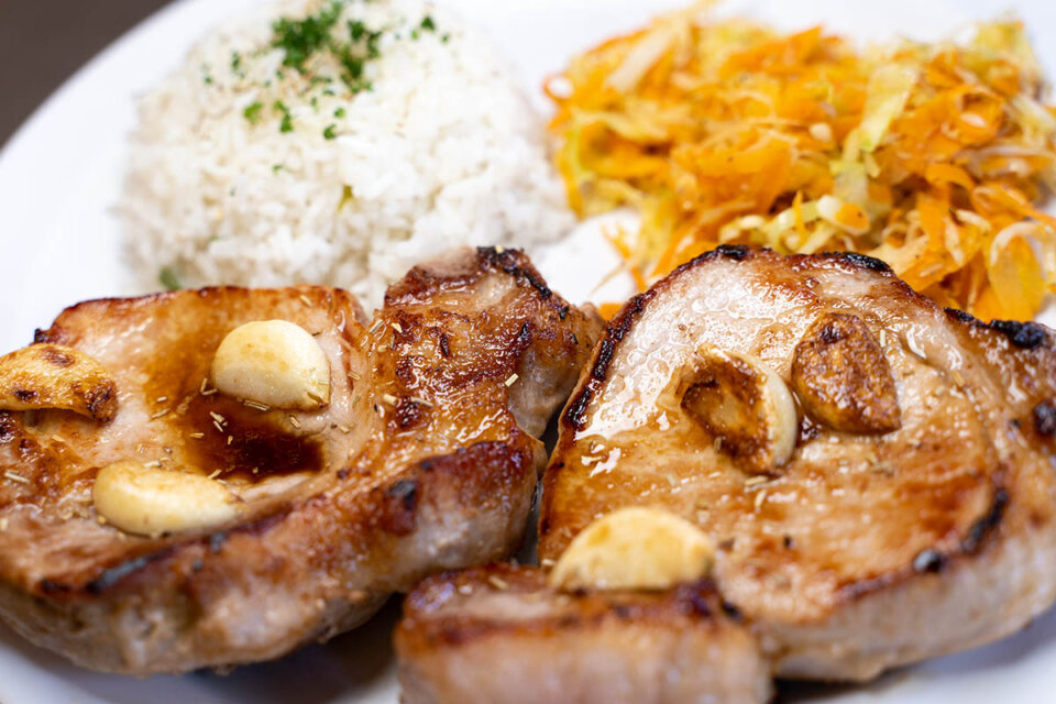 ¿Cuánta proteína tiene el arroz blanco cocido? Beneficios
