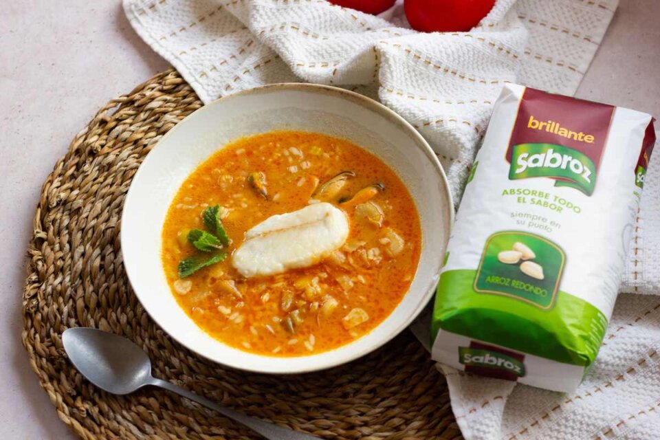 Sopa de arroz y pescado: deliciosa receta