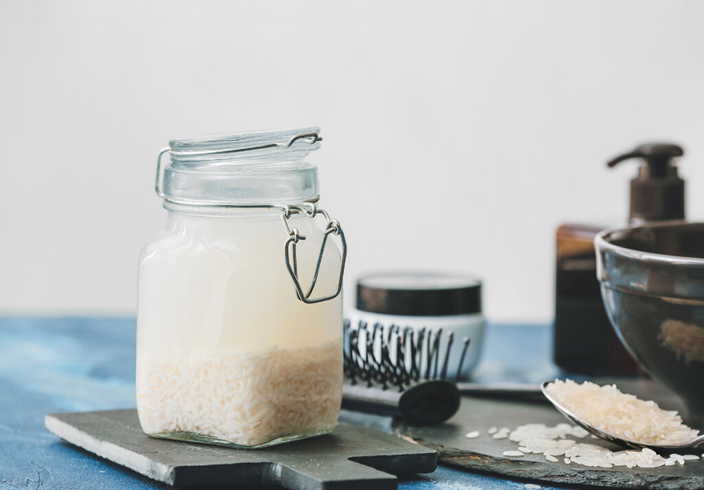 agua de arroz almacenada