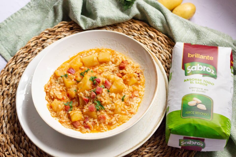 Arroz con patatas: Receta tradicional en tu cocina