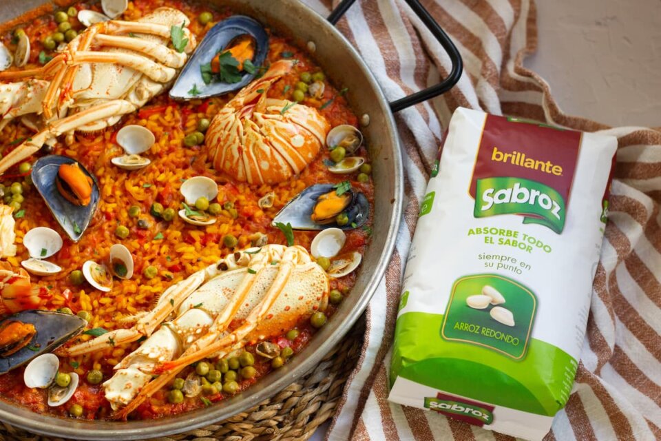 Paella con langosta: receta de cocina