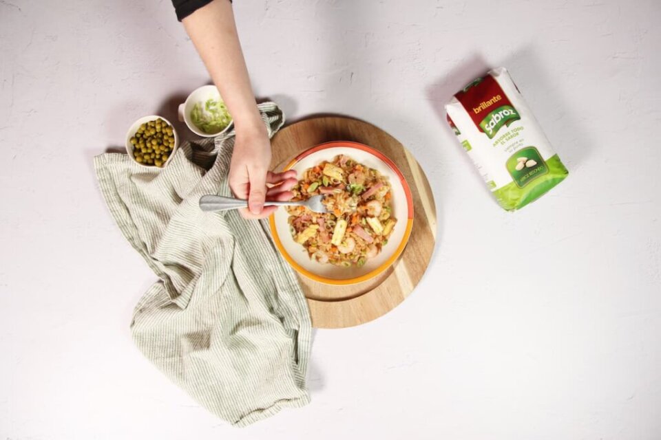 Arroz frito tres delicias: la receta definitiva